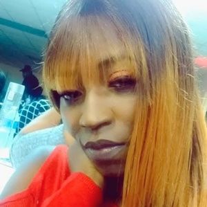 Meet your Posher, Derrisse